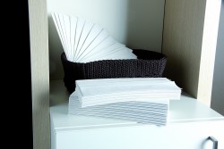Popieriniai rankšluosčiai-servetėlės C forma (150vnt)